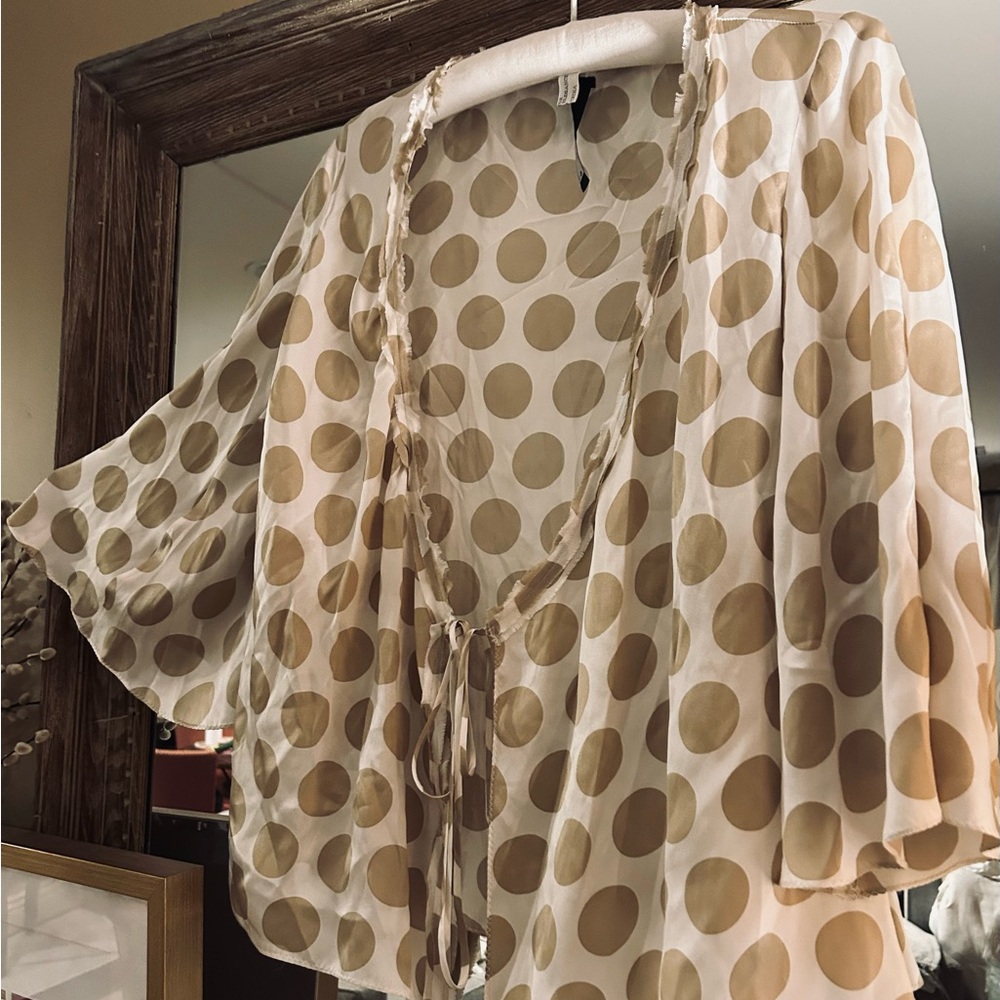 NWOT Poleci blouse